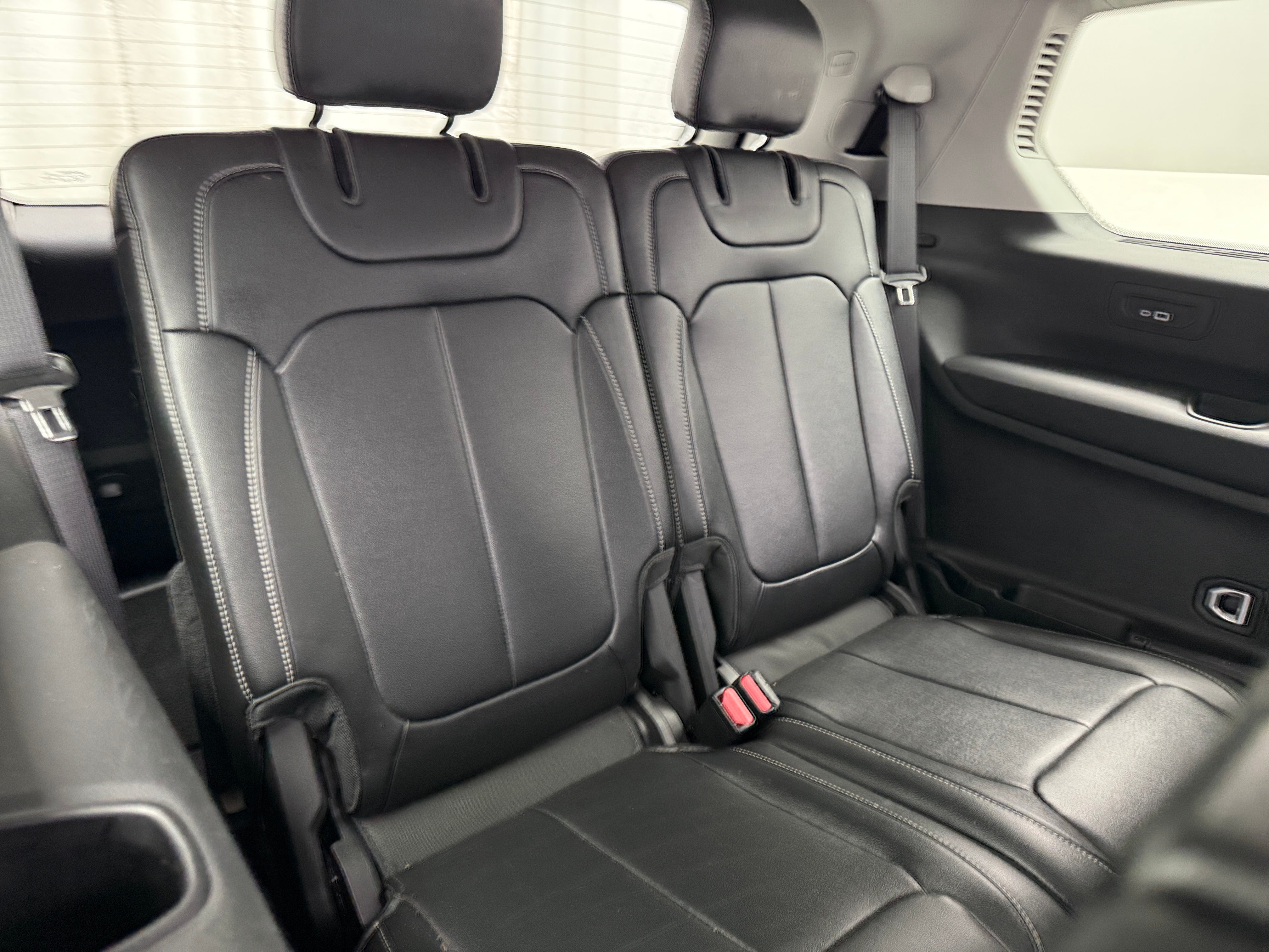 jeep grand cherokee l 2024 1C4RJKBG4R8930637 image jeep grand cherokee l 2024 1C4RJKBG4R8930637 image